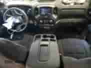 2024 Chevrolet Silverado 2500HD Work Truck с VIN 2GC4YLE76R1178112, выставлен на аукционе Copart как лот 69078355 с пробегом 46 828 миль миль и Списание • Salvage title. История ставок и продаж доступна на DreamBid. Изображение 8.