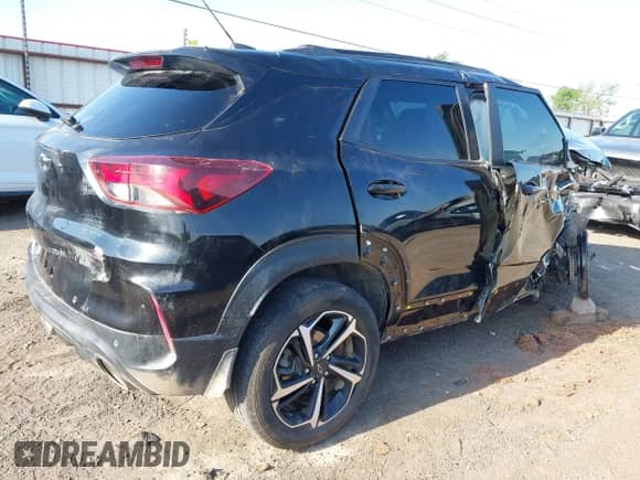 2022 Chevrolet TrailBlazer RS with VIN KL79MTSL1NB106972, listed as a IAAI auction lot 42035610 with 65,160 mi miles and . Bid and sale history available at DreamBid. Image 4.