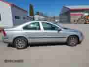 2004 Volvo S60 с VIN YV1RS61T242361425, выставлен на аукционе IAAI как лот 41987136 с пробегом 221 533 миль миль и . История ставок и продаж доступна на DreamBid. Изображение 14.