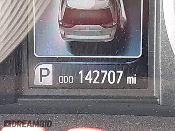 2017 Toyota Sienna SE z VIN 5TDXZ3DC5HS777793, wystawiony jako IAAI lot #42875681 z przebiegiem 142 707 mil mil oraz . Historia ofert i sprzedaży dostępna na DreamBid. Obrazek 15.