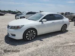 2014 Honda Accord Sport с VIN 1HGCR2F52EA018097, выставлен на аукционе Copart как лот 63982645 с пробегом 158 700 миль миль и Чистый • Clean title. История ставок и продаж доступна на DreamBid. Изображение 1.