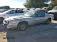 1980 Chevrolet Camaro с VIN 1P87HAN558030, выставлен на аукционе Copart как лот 74739064 с пробегом 35 781 миль миль и Списание • Salvage title. История ставок и продаж доступна на DreamBid. Изображение 1.