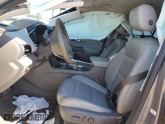 2018 Chevrolet Traverse Premier с VIN 1GNERKKWXJJ137281, выставлен на аукционе Copart как лот 84072725 с пробегом 119 794 миль миль и Списание • Salvage title. История ставок и продаж доступна на DreamBid. Изображение 7.