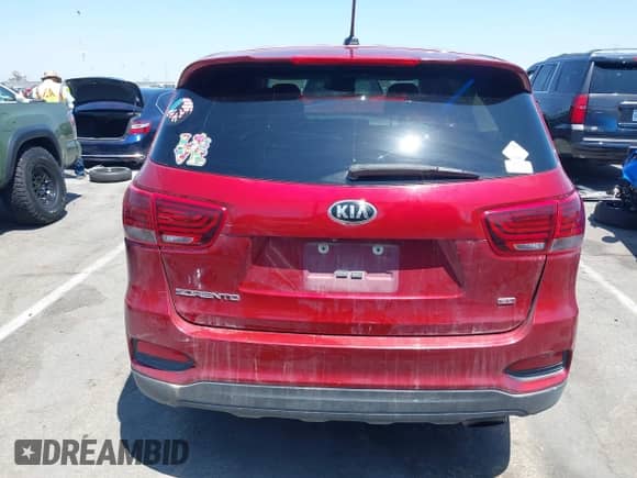 2020 Kia Sorento LX with VIN 5XYPG4A36LG686604, listed as a IAAI auction lot 42871765 with 153,983 mi miles and . Bid and sale history available at DreamBid. Image 16.