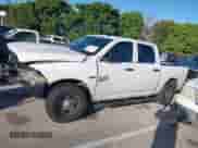 2021 Ram 1500 Express z VIN 3C6RR7KT5MG548601, wystawiony jako IAAI lot #43396348 z przebiegiem 100 084 mil mil oraz . Historia ofert i sprzedaży dostępna na DreamBid. Obrazek 14.