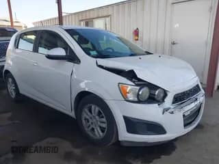 2015 Chevrolet Sonic LT с VIN 1G1JC6SH2F4121897, выставлен на аукционе IAAI как лот 43310992 с пробегом 128 444 миль миль и . История ставок и продаж доступна на DreamBid. Изображение 1.