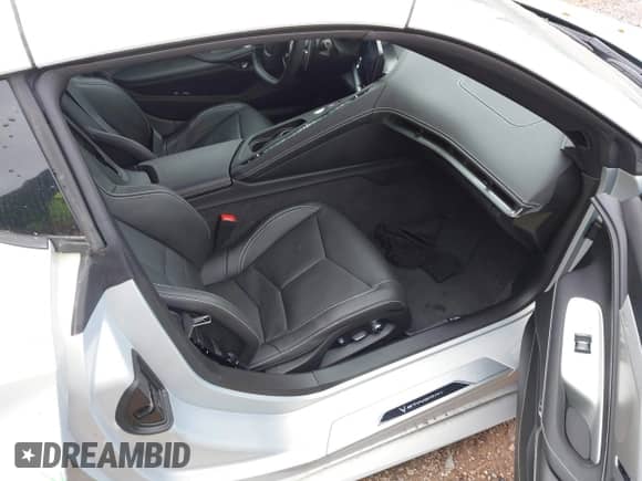 2022 Chevrolet Corvette 2LT with VIN 1G1YB2D49N5113390, listed as a IAAI auction lot 43469083 with 12,542 mi miles and . Bid and sale history available at DreamBid. Image 5.