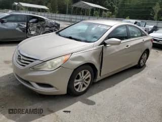 2011 Hyundai Sonata GLS z VIN 5NPEB4AC6BH023241, wystawiony jako Copart lot #84837155 z przebiegiem 242 038 mil mil oraz Szkoda całkowita • Salvage title. Historia ofert i sprzedaży dostępna na DreamBid. Obrazek 1.