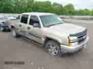 2006 Chevrolet Silverado 1500 LT3 with VIN 2GCEK13T561173229, listed as a IAAI auction lot 42351131 with 312,889 mi miles and . Bid and sale history available at DreamBid. Image 1.
