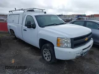 2013 Chevrolet Silverado 1500 Work Truck z VIN 1GCNCPEX3DZ900016, wystawiony jako IAAI lot #41716546 z przebiegiem 148 527 mil mil oraz . Historia ofert i sprzedaży dostępna na DreamBid. Obrazek 1.