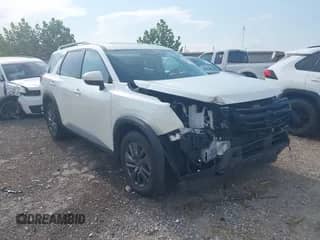 2024 Nissan Pathfinder Rock Creek с VIN 5N1DR3BD6RC275503, выставлен на аукционе IAAI как лот 43226840 с пробегом 9 618 миль миль и . История ставок и продаж доступна на DreamBid. Изображение 1.