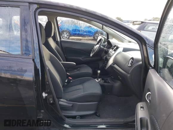 2016 Nissan Note S Plus z VIN 3N1CE2CP5GL371853, wystawiony jako IAAI lot #43313253 z przebiegiem 94 839 mil mil oraz . Historia ofert i sprzedaży dostępna na DreamBid. Obrazek 5.