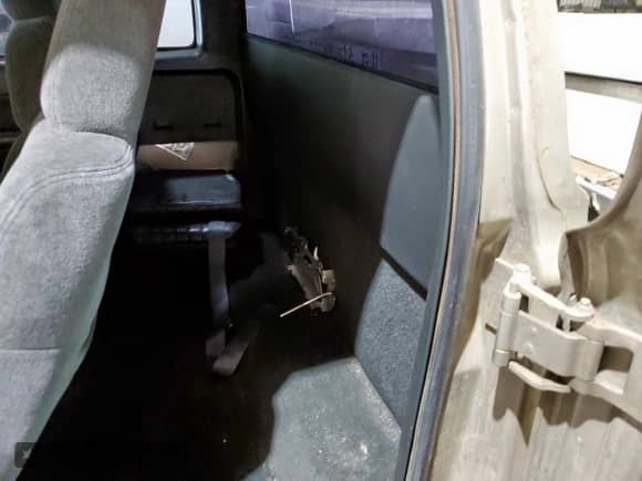 1998 Chevrolet S-10 LS с VIN 1GCCS19X5W8250728, выставлен на аукционе Copart как лот 85005335 с пробегом 102 831 миль миль и Списание • Salvage title. История ставок и продаж доступна на DreamBid. Изображение 10.