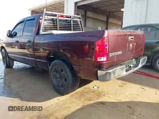 2004 Dodge 1500 SLT z VIN 1D7HA18N04J240080, wystawiony jako IAAI lot #43237408 z przebiegiem Nie podano mil oraz . Historia ofert i sprzedaży dostępna na DreamBid. Obrazek 3.