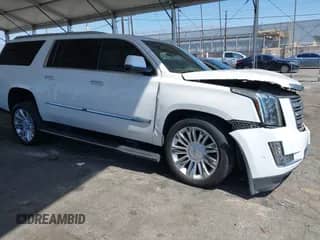 2018 Cadillac Escalade ESV Platinum с VIN 1GYS4KKJ1JR343986, выставлен на аукционе IAAI как лот 42387220 с пробегом 91 616 миль миль и . История ставок и продаж доступна на DreamBid. Изображение 1.