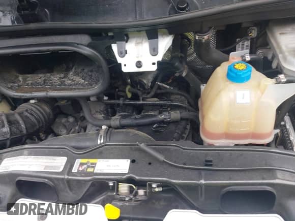 2021 Ram ProMaster Cargo z VIN 3C6LRVAG9ME521265, wystawiony jako IAAI lot #42277174 z przebiegiem 47 023 mil mil oraz . Historia ofert i sprzedaży dostępna na DreamBid. Obrazek 10.