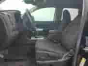 2021 Chevrolet Colorado 4WD LT with VIN 1GCGTCEN1M1120532, listed as a Copart auction lot 81195605 with 33,245 mi miles and Salvage title. Bid and sale history available at DreamBid. Image 7.