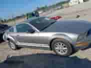 2008 Ford Mustang Deluxe with VIN 1ZVHT80N385127292, listed as a IAAI auction lot 43233810 with 216,162 mi miles and . Bid and sale history available at DreamBid. Image 14.