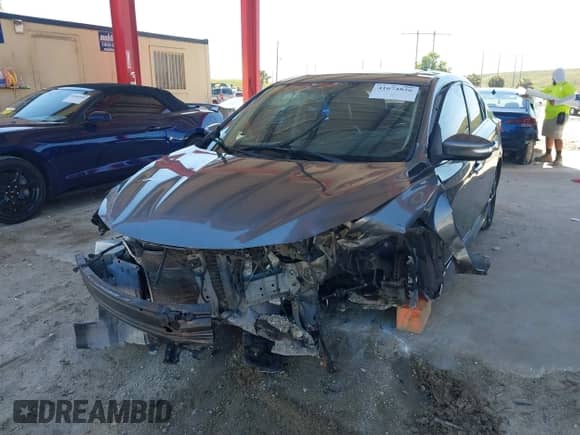 2017 Nissan Sentra SR z VIN 3N1AB7AP4HY212763, wystawiony jako IAAI lot #41674826 z przebiegiem 133 075 mil mil oraz . Historia ofert i sprzedaży dostępna na DreamBid. Obrazek 6.