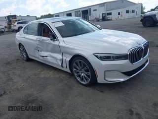 2022 BMW 7 Series 740i z VIN WBA7T2C08NCG88476, wystawiony jako IAAI lot #42135370 z przebiegiem 28 070 mil mil oraz . Historia ofert i sprzedaży dostępna na DreamBid. Obrazek 1.