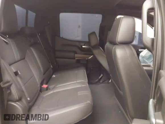 2022 Chevrolet Silverado 1500 High Country with VIN 3GCUYHEL8NG199801, listed as a IAAI auction lot 41256206 with 26,093 mi miles and . Bid and sale history available at DreamBid. Image 8.