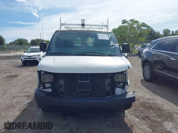 2011 Chevrolet Express Cargo with VIN 1GCWGFFA9B1113855, listed as a IAAI auction lot 43193955 with 117,753 mi miles and . Bid and sale history available at DreamBid. Image 13.