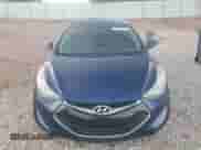 2013 Hyundai Elantra SE z VIN KMHDH6AE8DU002452, wystawiony jako Copart lot #82541515 z przebiegiem 249 513 mil mil oraz Czysty tytuł • Clean title. Historia ofert i sprzedaży dostępna na DreamBid. Obrazek 5.