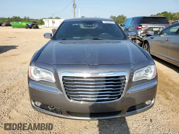 2011 Chrysler 300 C с VIN 2C3CK6CT6BH612190, выставлен на аукционе Copart как лот 53546705 с пробегом 161 462 миль миль и Списание • Salvage title. История ставок и продаж доступна на DreamBid. Изображение 5.