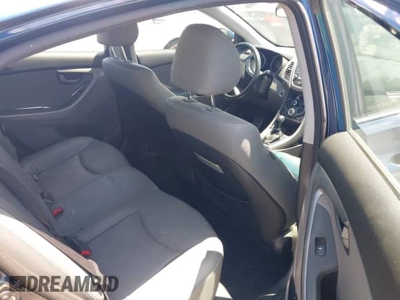 2015 Hyundai Elantra Sport z VIN KMHDH4AH9FU304544, wystawiony jako IAAI lot #42656816 z przebiegiem 160 495 mil mil oraz . Historia ofert i sprzedaży dostępna na DreamBid. Obrazek 8.