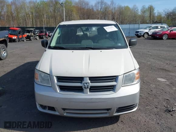 2008 Dodge Grand Caravan Cargo with VIN 1D4HN11H68B186127, listed as a IAAI auction lot 42102062 with 388,255 mi miles and . Bid and sale history available at DreamBid. Image 12.