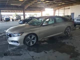 2018 Honda Accord Touring z VIN 1HGCV1F96JA059237, wystawiony jako Copart lot #90274145 z przebiegiem 33 193 mil mil oraz Szkoda całkowita • Salvage title. Historia ofert i sprzedaży dostępna na DreamBid. Obrazek 1.