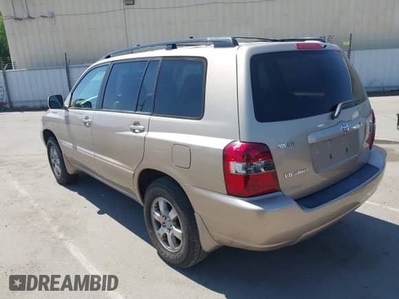 2005 Toyota Highlander с VIN JTEEP21A750120157, выставлен на аукционе IAAI как лот 42218625 с пробегом 138 789 миль миль и . История ставок и продаж доступна на DreamBid. Изображение 3.