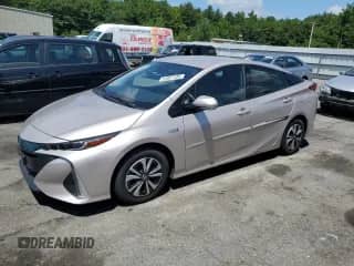 2017 Toyota Prius Plus с VIN JTDKARFP1H3048955, выставлен на аукционе Copart как лот 61837105 с пробегом 67 434 миль миль и Списание • Salvage title. История ставок и продаж доступна на DreamBid. Изображение 1.