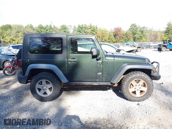 2011 Jeep Wrangler Rubicon with VIN 1J4BA6D16BL501644, listed as a IAAI auction lot 43295686 with 138,975 mi miles and . Bid and sale history available at DreamBid. Image 13.