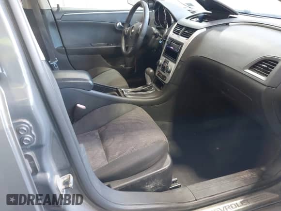 2009 Chevrolet Malibu 1LT с VIN 1G1ZH57B09F242035, выставлен на аукционе IAAI как лот 43194495 с пробегом 164 100 миль миль и . История ставок и продаж доступна на DreamBid. Изображение 5.