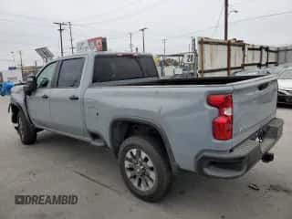 2025 Chevrolet Silverado 2500 с VIN 2GC4KME7XS1122705, выставлен на аукционе Copart как лот 67320595 с пробегом 7 276 миль миль и Списание • Salvage title. История ставок и продаж доступна на DreamBid. Изображение 2.