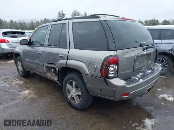 2006 Chevrolet TrailBlazer LT with VIN 1GNDT13S262311218, listed as a IAAI auction lot 42019807 with 149,134 mi miles and . Bid and sale history available at DreamBid. Image 3.