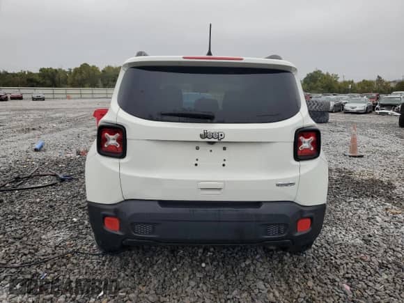 2018 Jeep Renegade Altitude with VIN ZACCJABB2JPH74664, listed as a Copart auction lot 84031315 with 82,735 mi miles and Salvage title. Bid and sale history available at DreamBid. Image 6.