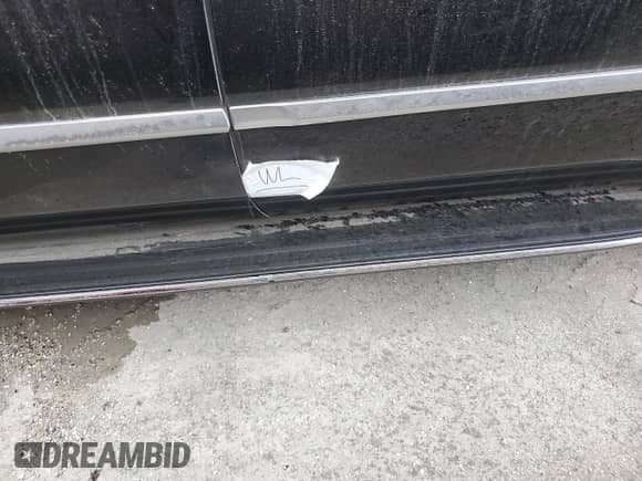 2019 Cadillac Escalade ESV z VIN 1GYS3GKJ9KR350198, wystawiony jako Copart lot #75814444 z przebiegiem Nie podano mil oraz Nie do naprawy • Non repairable. Historia ofert i sprzedaży dostępna na DreamBid. Obrazek 13.