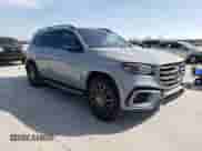2024 Mercedes-Benz GLS 580 z VIN 4JGFF8FE5RB139547, wystawiony jako Copart lot #84903274 z przebiegiem 918 mil mil oraz Szkoda całkowita • Salvage title. Historia ofert i sprzedaży dostępna na DreamBid. Obrazek 4.
