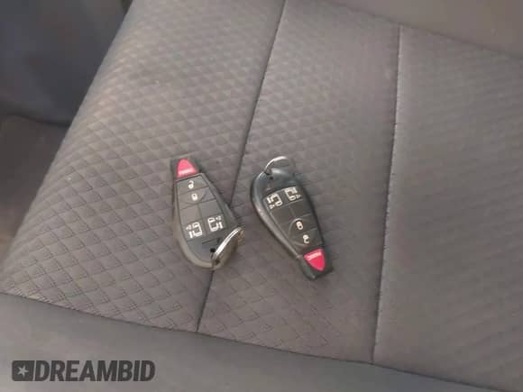 2010 Dodge Grand Caravan SXT with VIN 2D4RN5D16AR180197, listed as a IAAI auction lot 42951251 with 139,608 mi miles and . Bid and sale history available at DreamBid. Image 11.