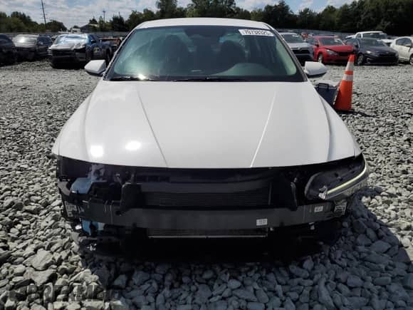 2025 Hyundai Elantra SE с VIN KMHLL4DG9SU853961, выставлен на аукционе Copart как лот 70738325 с пробегом 36 426 миль миль и Списание • Salvage title. История ставок и продаж доступна на DreamBid. Изображение 5.