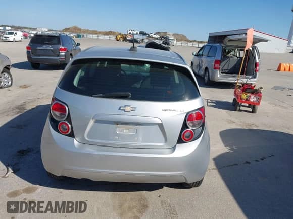 2015 Chevrolet Sonic LT with VIN 1G1JC6SH6F4136564, listed as a IAAI auction lot 43427814 with 143,585 mi miles and . Bid and sale history available at DreamBid. Image 12.