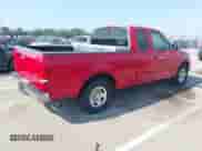 2001 Ford F-150 XL z VIN 1FTZX17231NB75203, wystawiony jako IAAI lot #42961897 z przebiegiem 159 646 mil mil oraz . Historia ofert i sprzedaży dostępna na DreamBid. Obrazek 4.