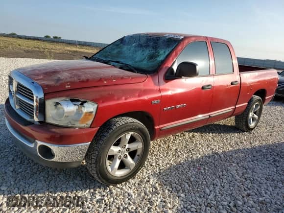2007 Dodge 1500 SLT z VIN 1D7HA18267S169441, wystawiony jako Copart lot #70528583 z przebiegiem 208 882 mil mil oraz Czysty tytuł • Clean title. Historia ofert i sprzedaży dostępna na DreamBid. Obrazek 1.