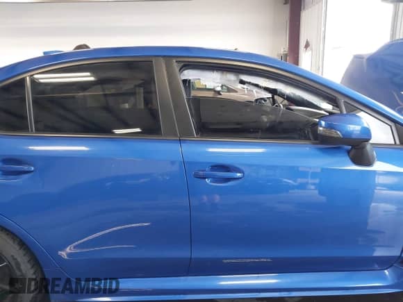 2020 Subaru WRX Limited с VIN JF1VA1J60L9830978, выставлен на аукционе IAAI как лот 42894202 с пробегом Не указан миль и . История ставок и продаж доступна на DreamBid. Изображение 13.