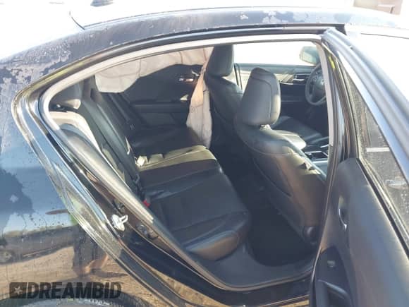 2015 Honda Accord Touring z VIN 1HGCR3F91FA035094, wystawiony jako IAAI lot #43216952 z przebiegiem 110 740 mil mil oraz . Historia ofert i sprzedaży dostępna na DreamBid. Obrazek 8.