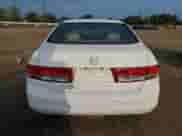 2003 Honda Accord LX z VIN 1HGCM563X3A050341, wystawiony jako Copart lot #81511085 z przebiegiem 265 213 mil mil oraz Szkoda całkowita • Salvage title. Historia ofert i sprzedaży dostępna na DreamBid. Obrazek 6.