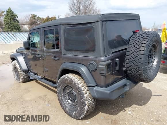 2022 Jeep Wrangler Unlimited Sport S с VIN 1C4HJXDG6NW180234, выставлен на аукционе IAAI как лот 41908743 с пробегом 50 704 миль миль и . История ставок и продаж доступна на DreamBid. Изображение 3.