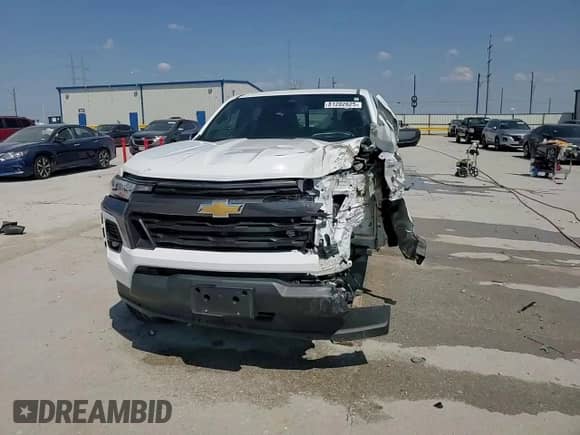 2024 Chevrolet Colorado 2WD LT z VIN 1GCPSCEK9R1138907, wystawiony jako Copart lot #81202625 z przebiegiem 16 302 mil mil oraz Szkoda całkowita • Salvage title. Historia ofert i sprzedaży dostępna na DreamBid. Obrazek 13.